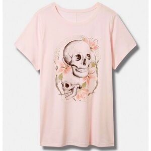 Torrid Size 2 (18/20) Light Pink Skulls/Flowers Shirt. Excellent Condition.